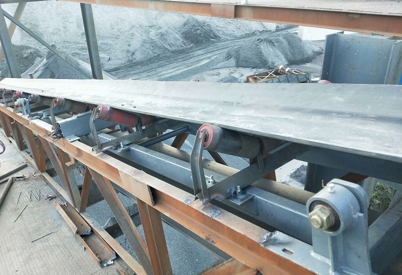 電子皮帶秤為什么能夠成為應(yīng)用普遍的皮帶輸送機(jī)計量秤？