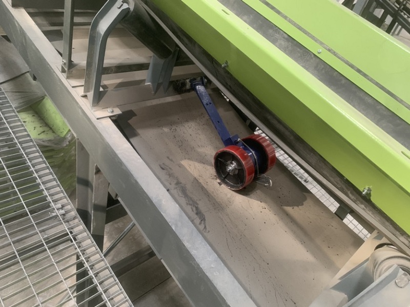 八臺ICS-14A電子皮帶秤在環(huán)保行業(yè)安裝調(diào)試完畢，精準度高！