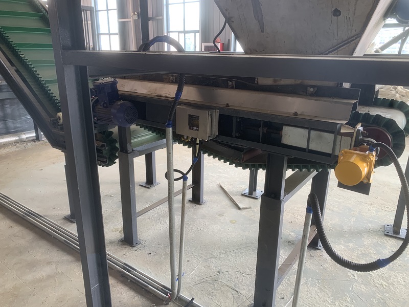 現(xiàn)身說法，廠家如何保障皮帶自動稱重給料機的應(yīng)用效果？