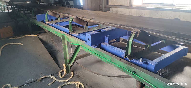 在維護(hù)校準(zhǔn)電子皮帶秤時，需注意哪幾個問題？