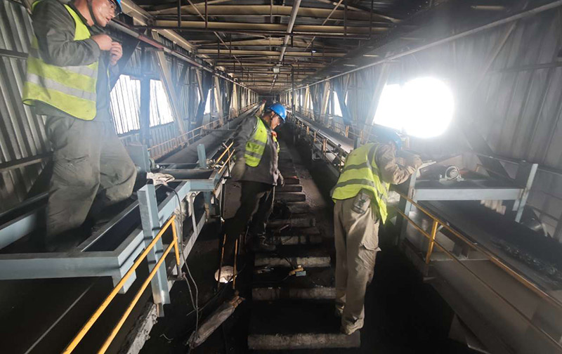 杰能新能源 皮帶采樣機(jī).jpg