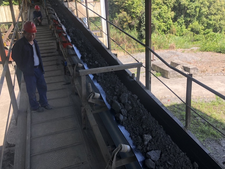 全面提升皮帶秤的性能和使用體驗(yàn)，皮帶秤廠家可采取哪些措施？