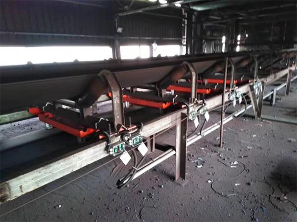 皮帶秤經(jīng)常跑偏？原因和解決辦法都在這里